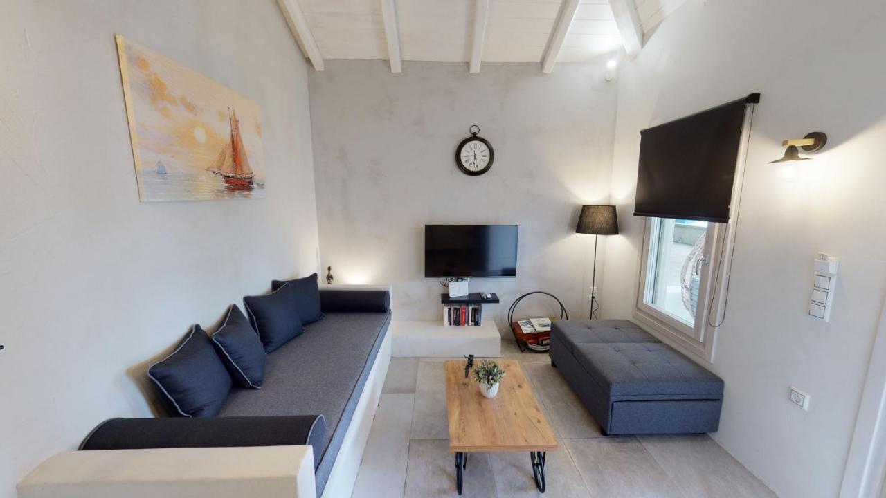 Yalos Luxury Home Agioi Saranta Eksteriør bilde