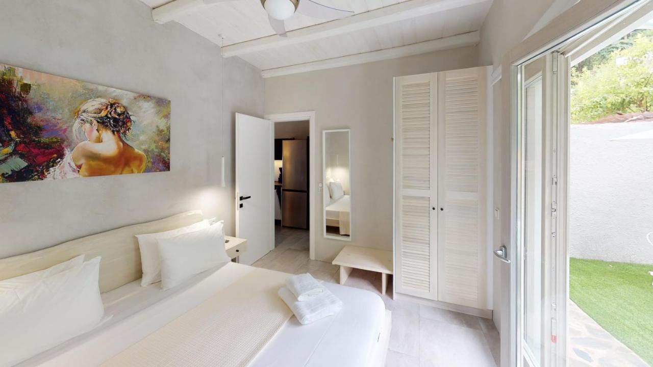 Yalos Luxury Home Agioi Saranta Eksteriør bilde